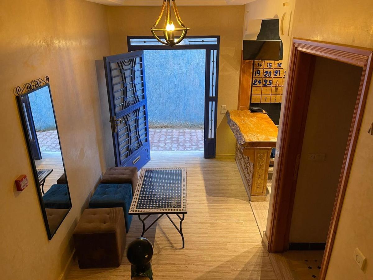 Hotel Apartments Lexpert " Riad The Family" Мерцуга Екстериор снимка