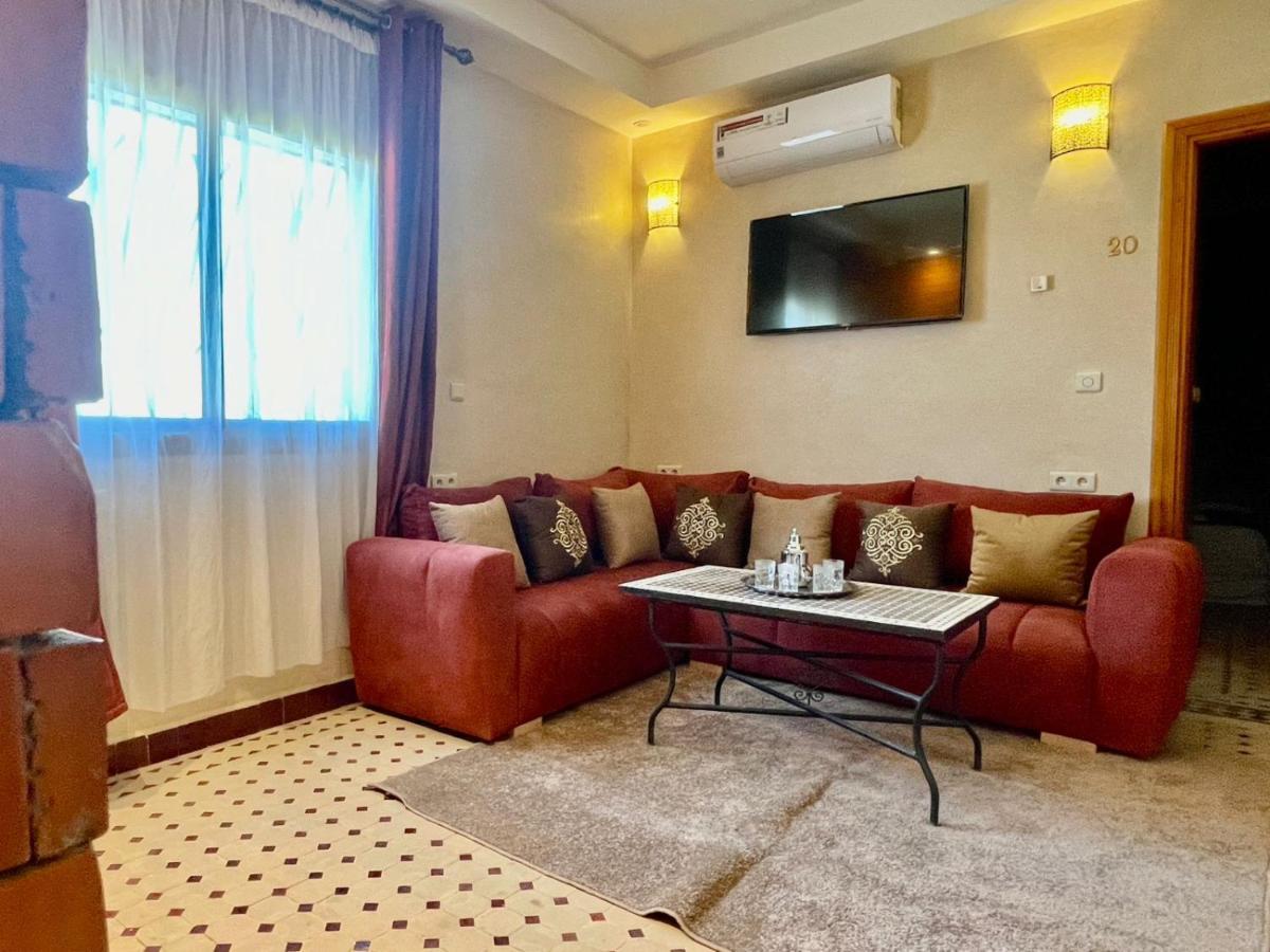 Hotel Apartments Lexpert " Riad The Family" Мерцуга Екстериор снимка